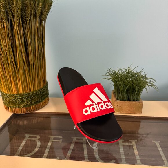 Adidas Men ADILETTE Comfort Slipper Red Black Slide Sandals GY1947 Size 10 - Picture 1 of 3